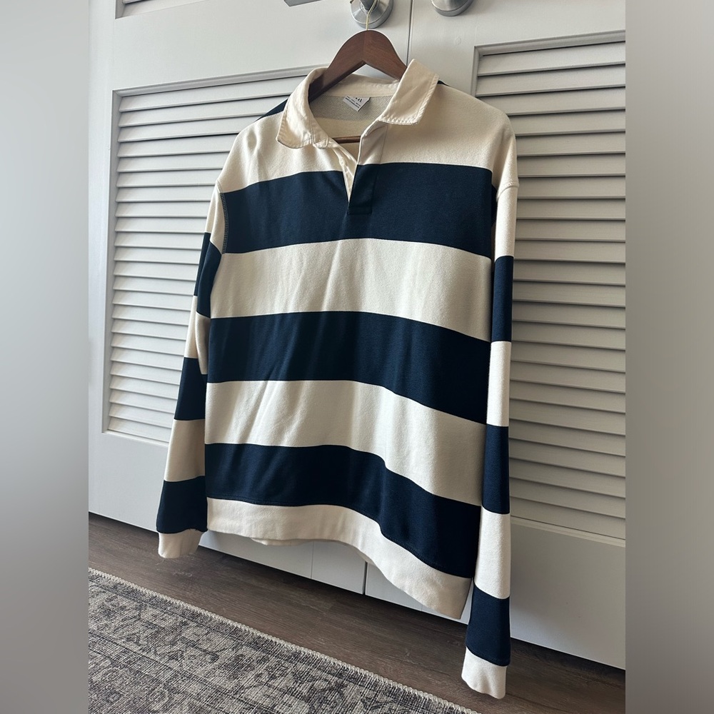 Zara - CONTRAST COLLAR POLO SWEATSHIRT